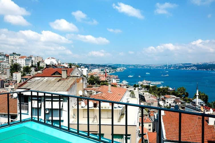 Tarus Bosphorus Apartments Cihangir Stambuł Zewnętrze zdjęcie